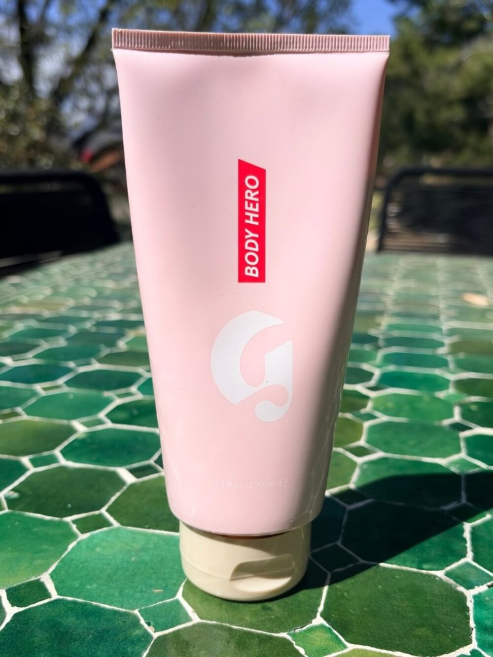 Glossier Body Hero Daily Perfecting Cream 8.4 oz / 250 mL